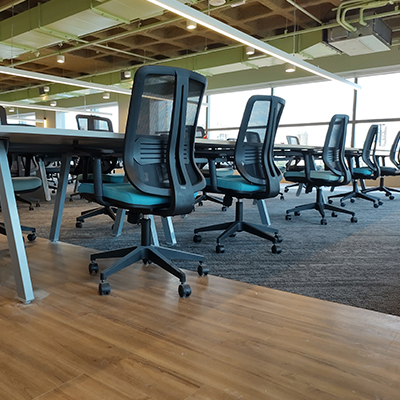 Carpete x Piso vinílico: Qual o melhor piso para escritório?